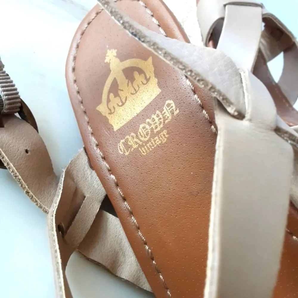 CROWN VINTAGE BEIGE LEATHER WEDGE SANDAL SZ 10